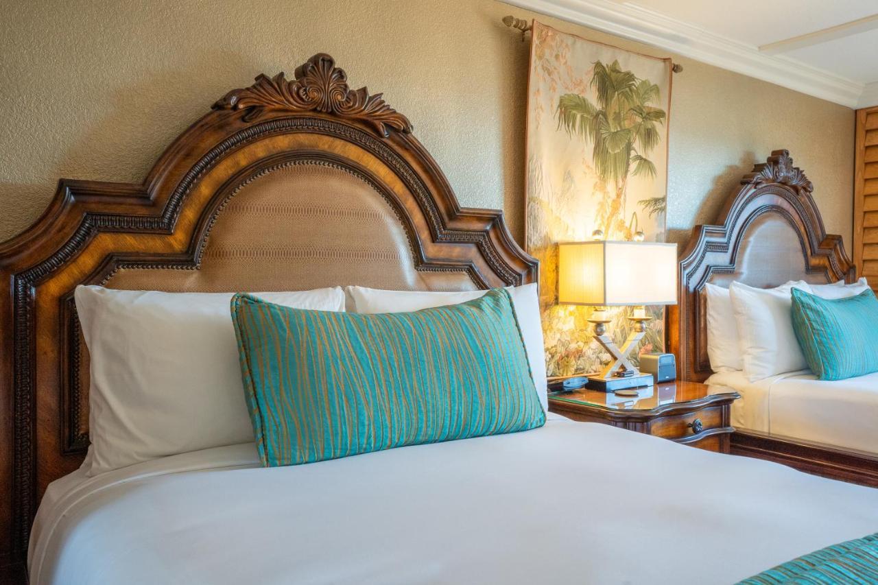 Pacific Terrace Hotel 4*